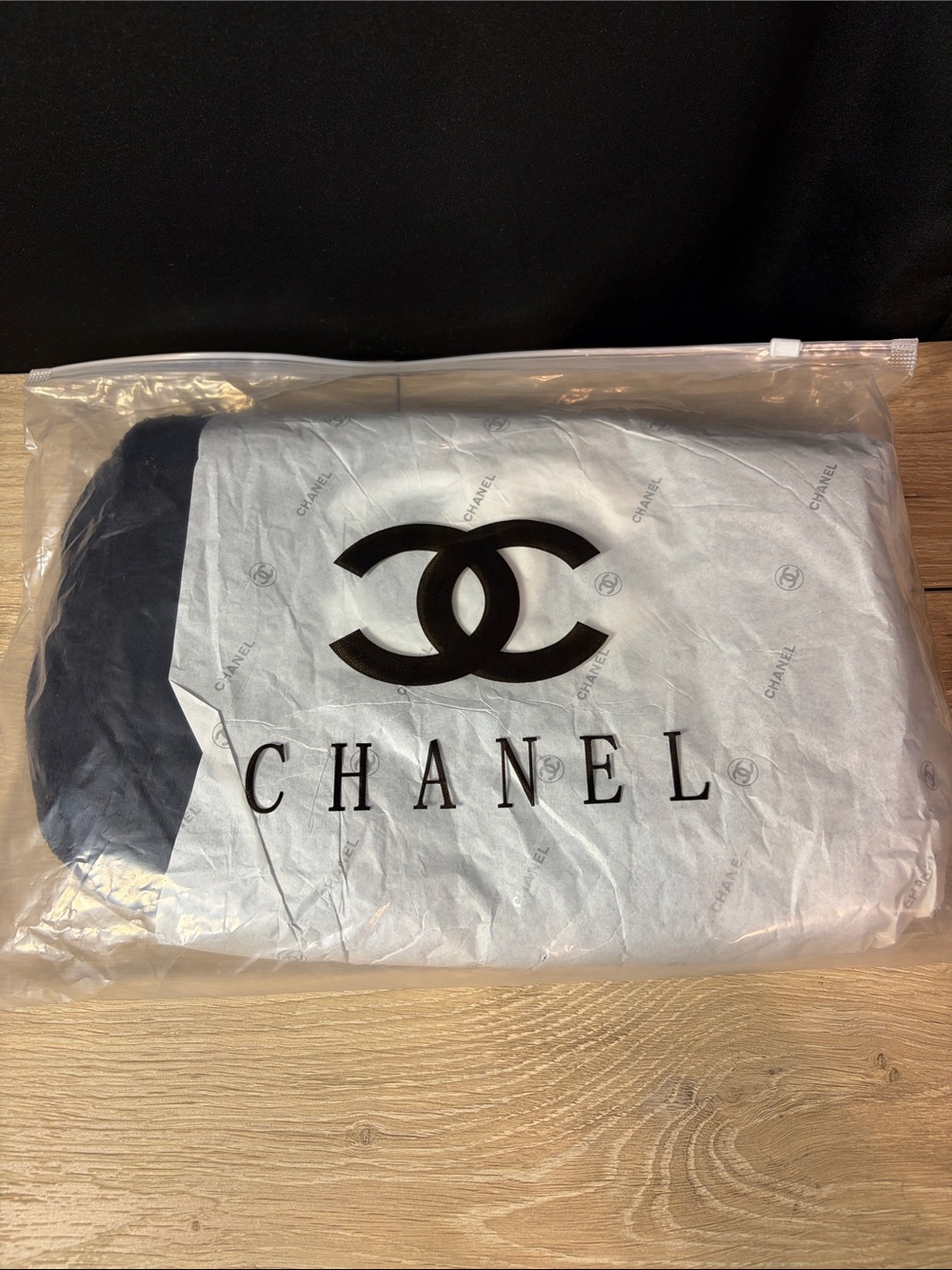 CHANEL PRÉCISION VIP GIFT BAG